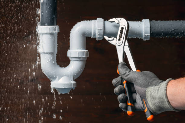 Professional Drain Cleaning technician working in Dahlgren, VA